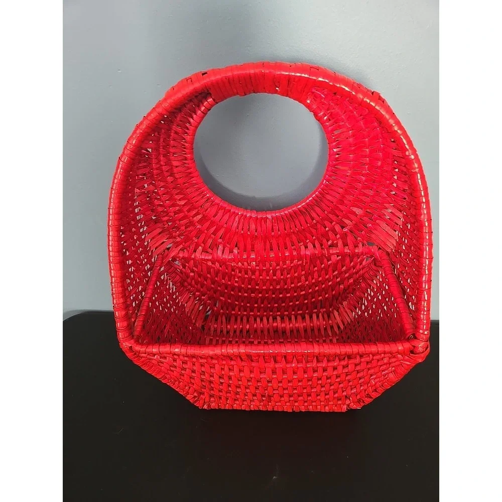 VINTAGE Red Wicker Farmhouse Mail‎ Flower Basket